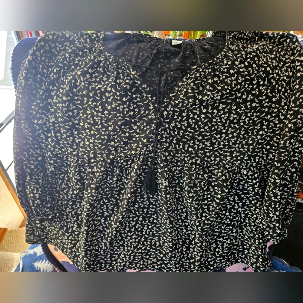 Old Navy Blouse